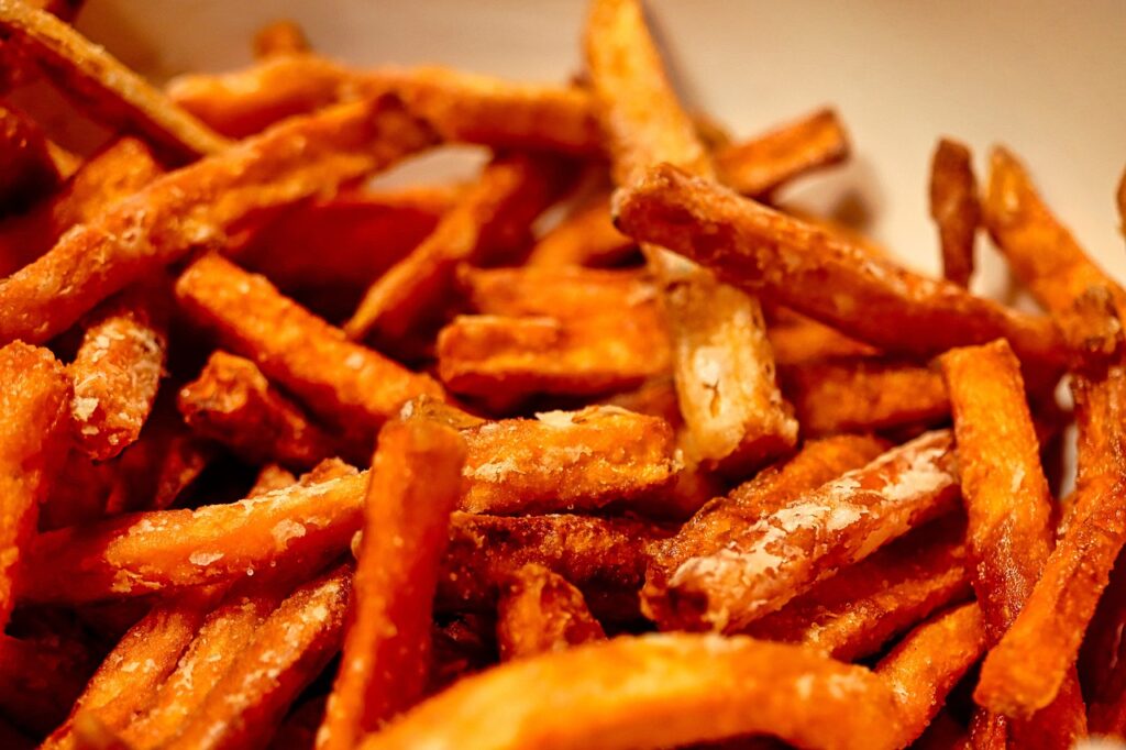 An golden brown air-fried japanese sweet potato in a plate