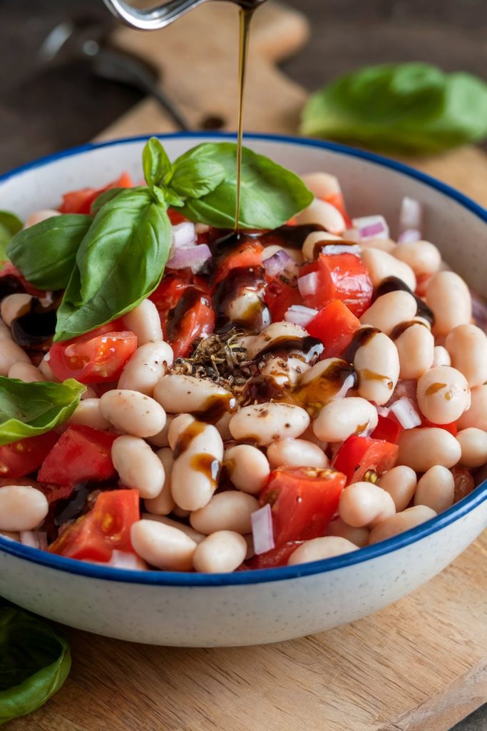 White Bean and Tomato Salad