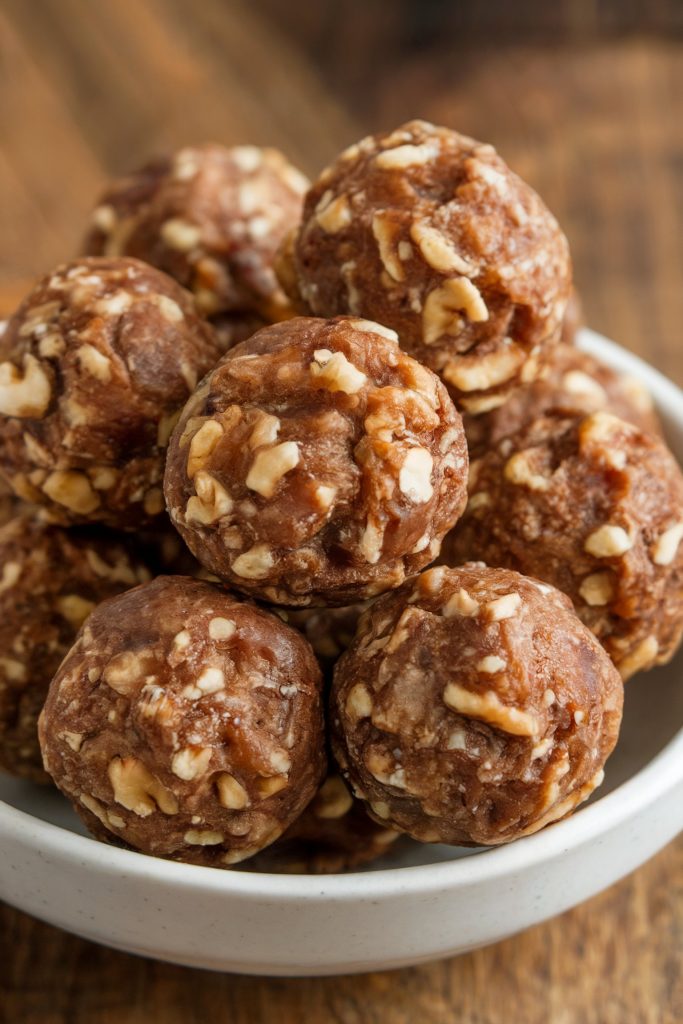 Date and Walnut Energy Balls