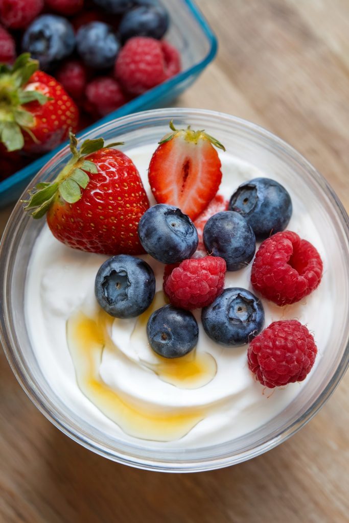 Greek Yogurt with Berries and Honey