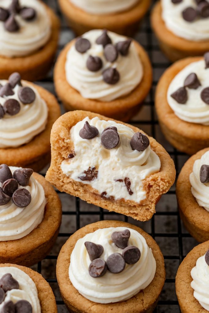 Cannoli Sugar Cookie Cups
