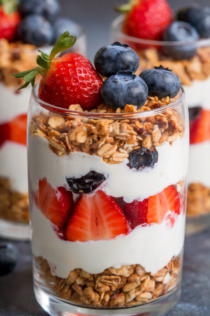 Greek Yogurt Parfait with Granola and Fruit