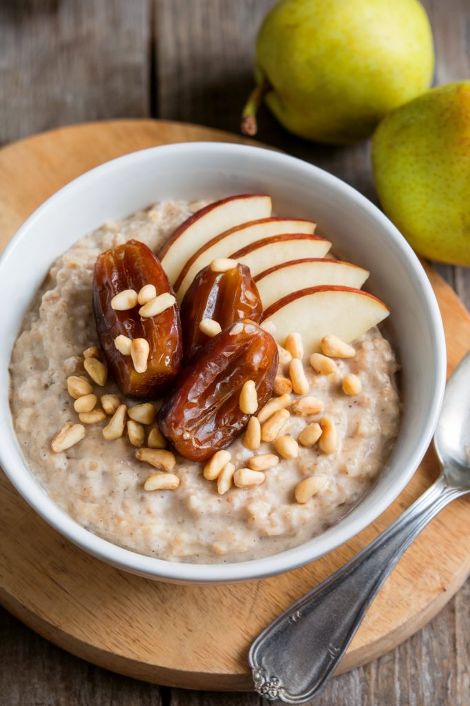 Date and Pine Nut Overnight Oatmeal