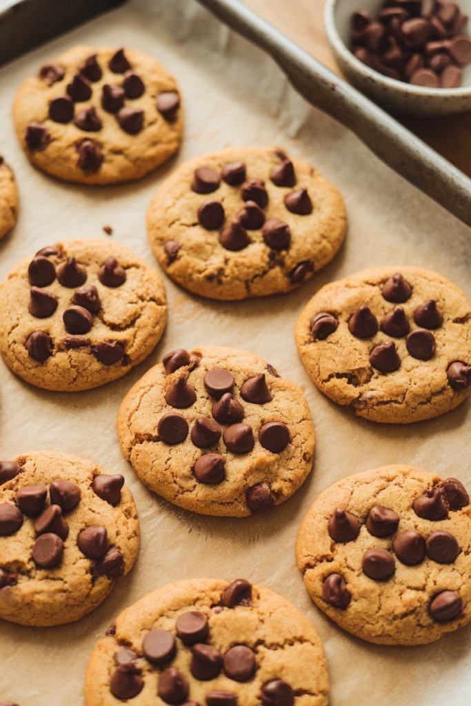 Almond Flour Cookies with Chocolate Chips