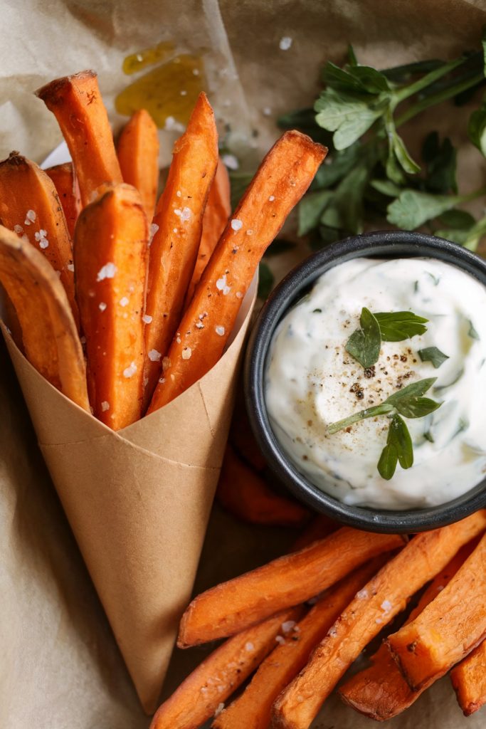 Baked Sweet Potato Fries with Yogurt Dip