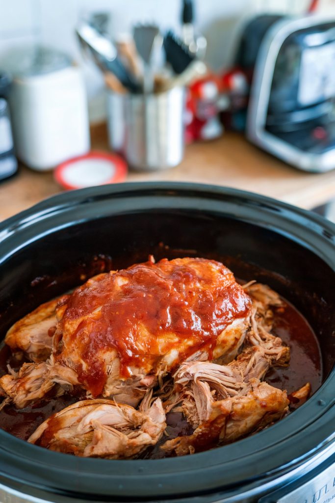 Slow Cooker BBQ Pulled Chicken