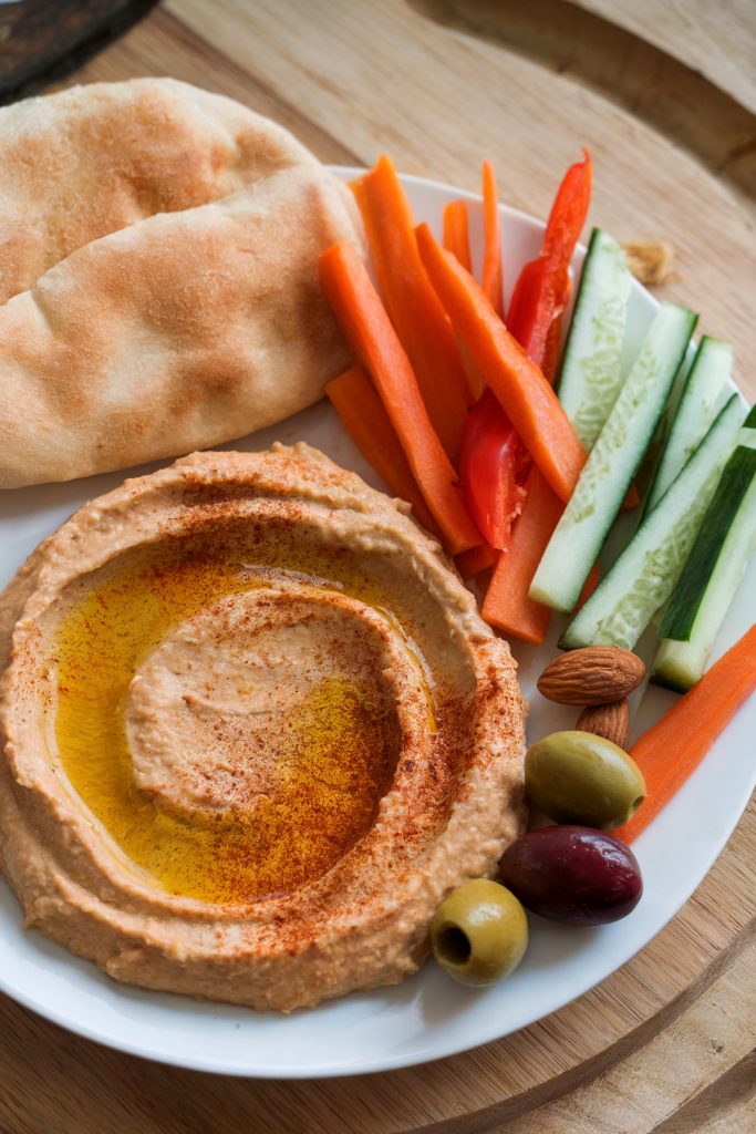 Hummus with Pita Bread and Vegetables