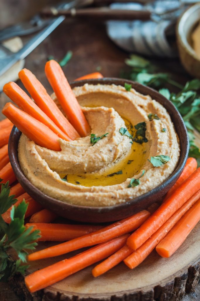 Carrot Sticks With Hummus