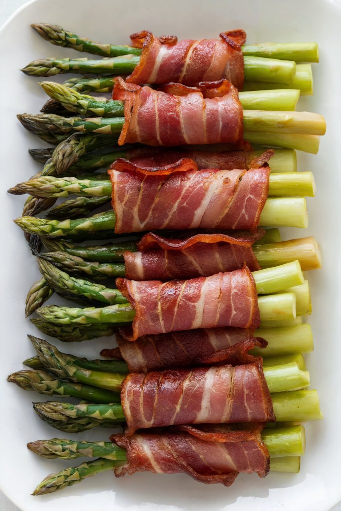 Asparagus wrapped using bacon strips