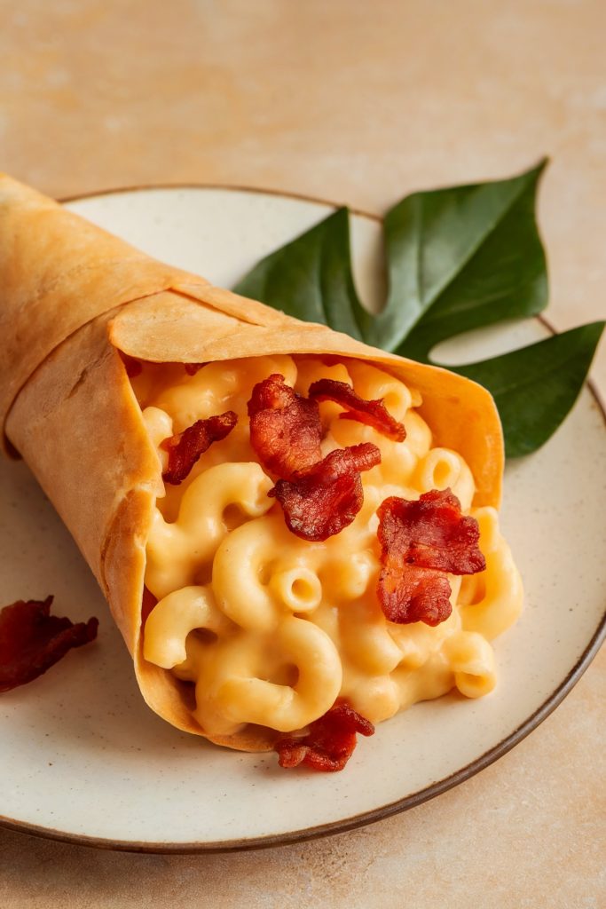 Bacon Mac and Cheese Cone