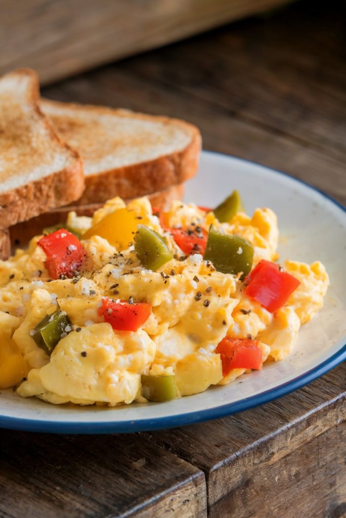 Scrambled Egg Whites with Bell Peppers