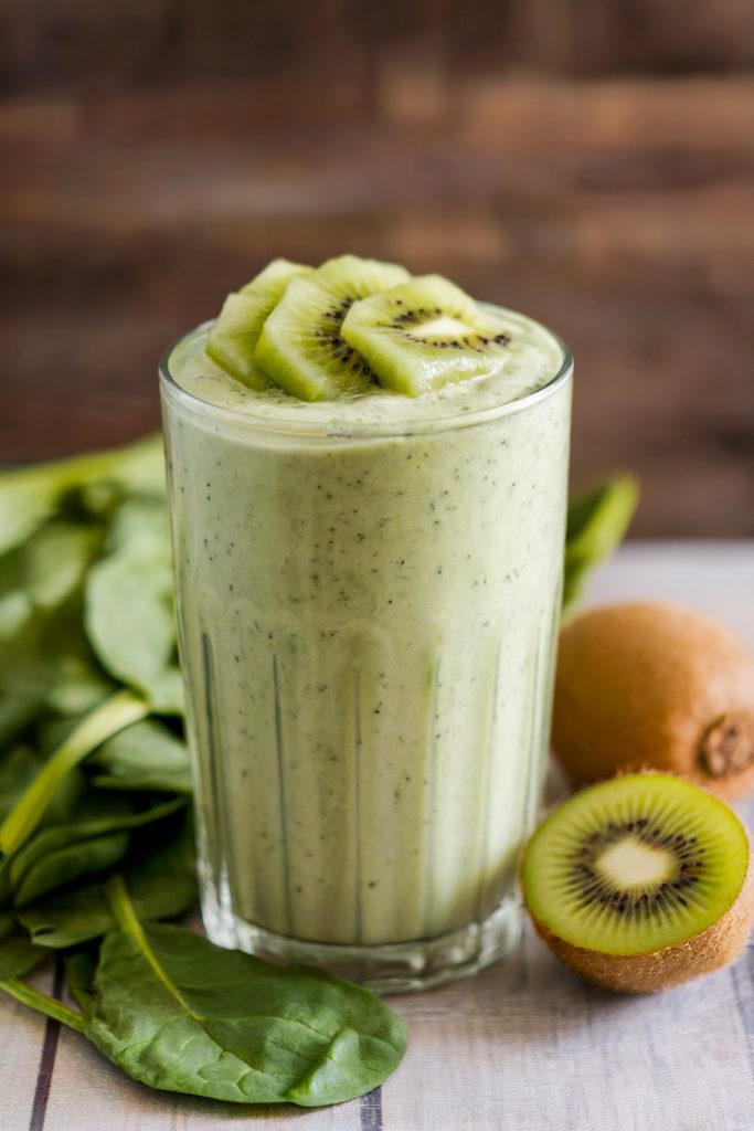 Spinach and Kiwi Shake